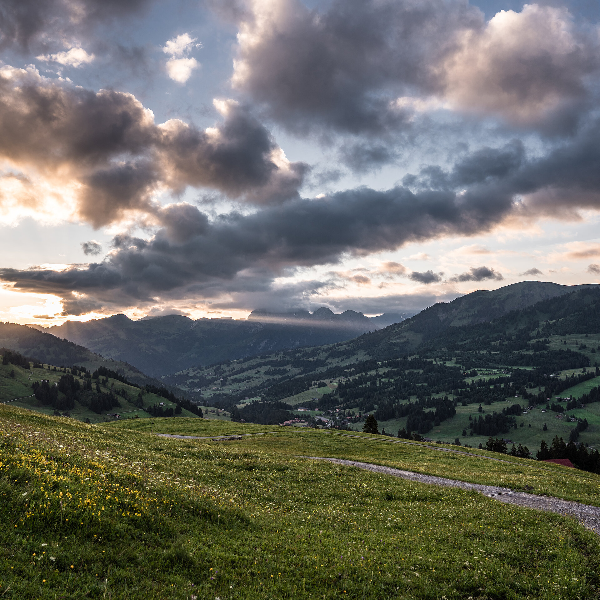 Blick von Grosse Vorschess nach Saanenmöser